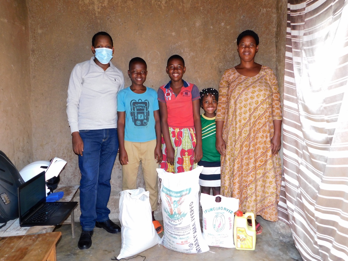 John, the Sponsorship Director in Rwanda, helped deliver food to families impacted by the lockdowns.